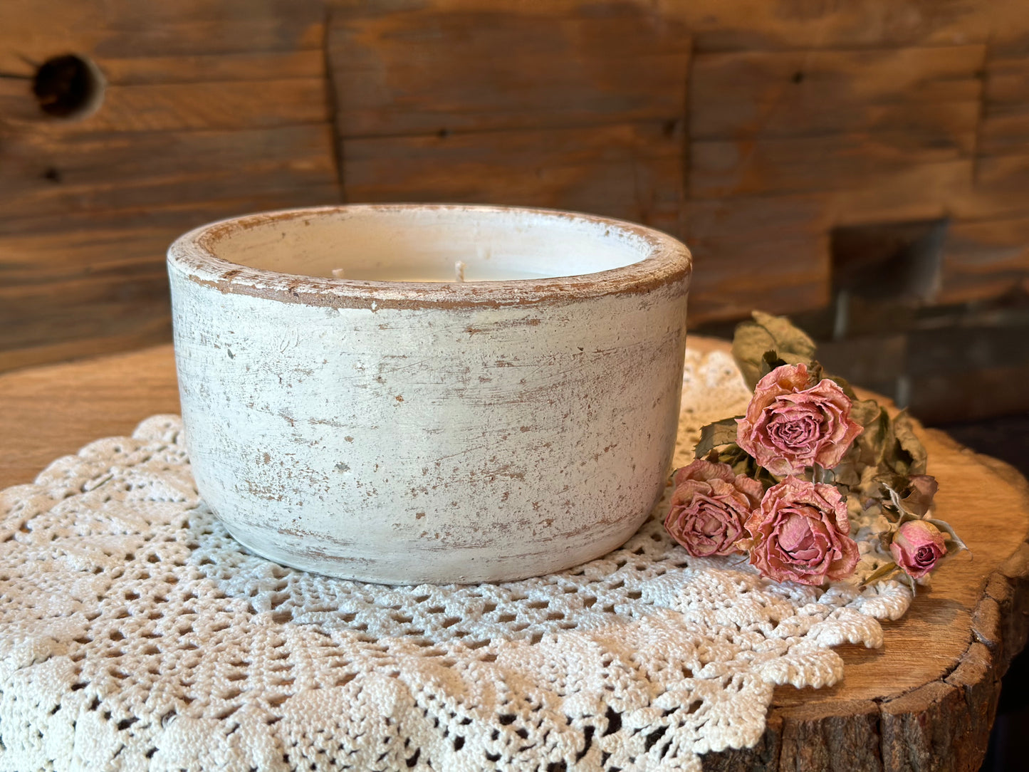 Round Clay Candle